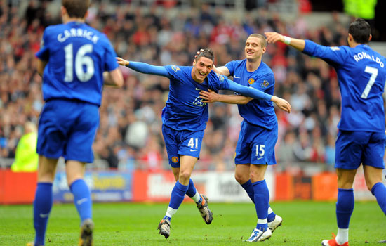 มาเคด้าฮีโร่!ผีบุกคว่ำแมวดำ2-1นำฝูง