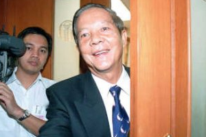 พล.ต.อ.นพดล สมบูรณ์ทรัพย์ หนึ่งในคณะกรรมการ ก.ตร.