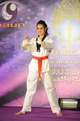 หมายเลข 2 ส้ม-พัชรินทร์ ซำศิริพงษ์