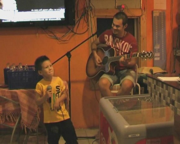 คลิกชมภาพต่อไป คลิกชมภาพต่อไป