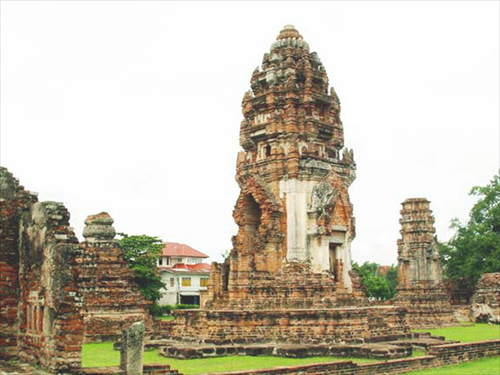 วัดพระศรีรัตนมหาธาตุ