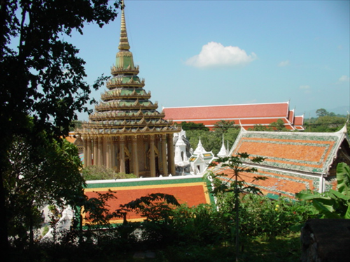 วัดพระพุทธบาทราชวรมหาวิหาร