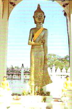 พระพุทธรูปยืนมงคล