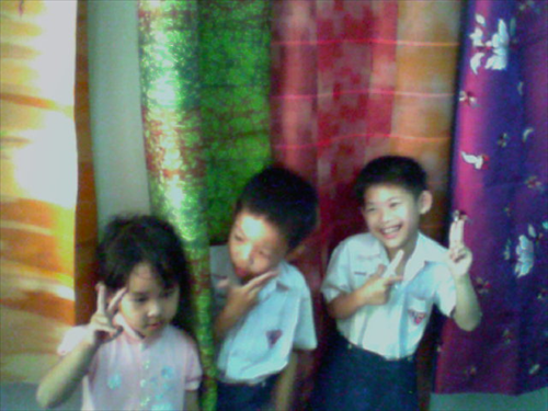 หมู่บ้านทอผ้าไหมบ้านเขว้า