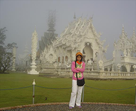 <font face="MS Sans Serif" size="1" color="#0000FF"><b>วัดร่องขุ่น </b></font>