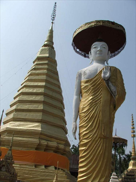 วัดพระธาตุจอมแจ้ง