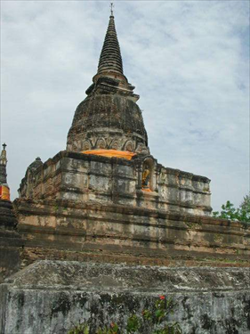 วัดพระธาตุทุ่งยั้ง
