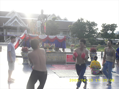 อนุสาวรีย์พระยาพิชัยดาบหัก